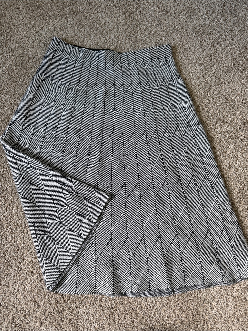 Milano Black & White Chevron Pencil Skirt